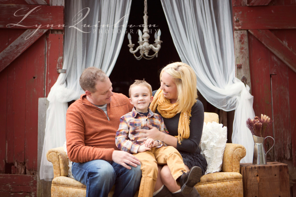 Massachusetts Family Fall Portrait Photographer Lynn Quinlivan 9