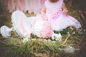 outdoor cake smash photographer massachusetts