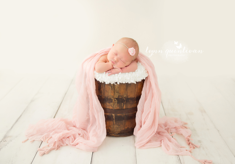 Massachusetts Newborn Photographer 