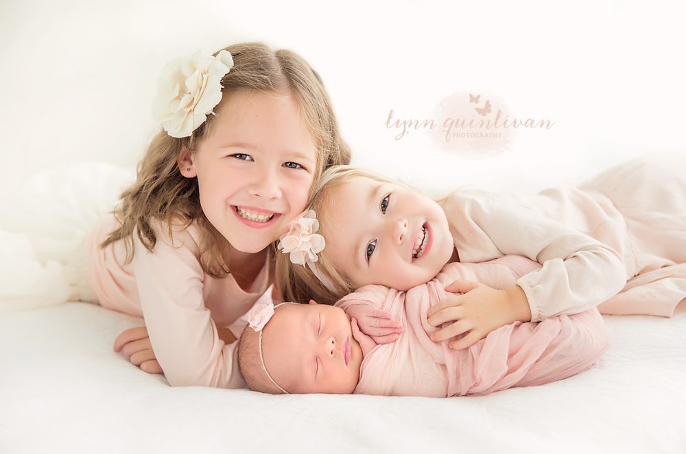Massachusetts Newborn & Sibling Photographer 