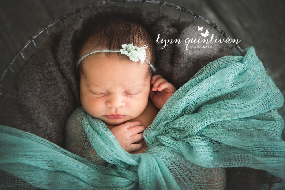 Newborn Photo Studio in MA