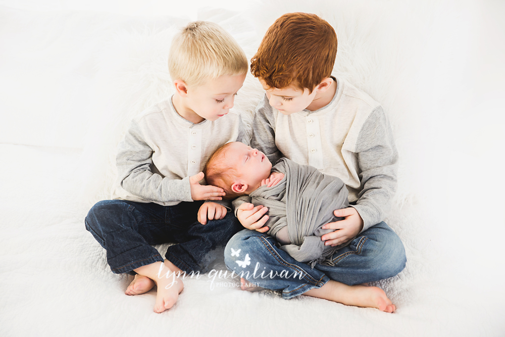 Sibling and Newborn Photography in NE
